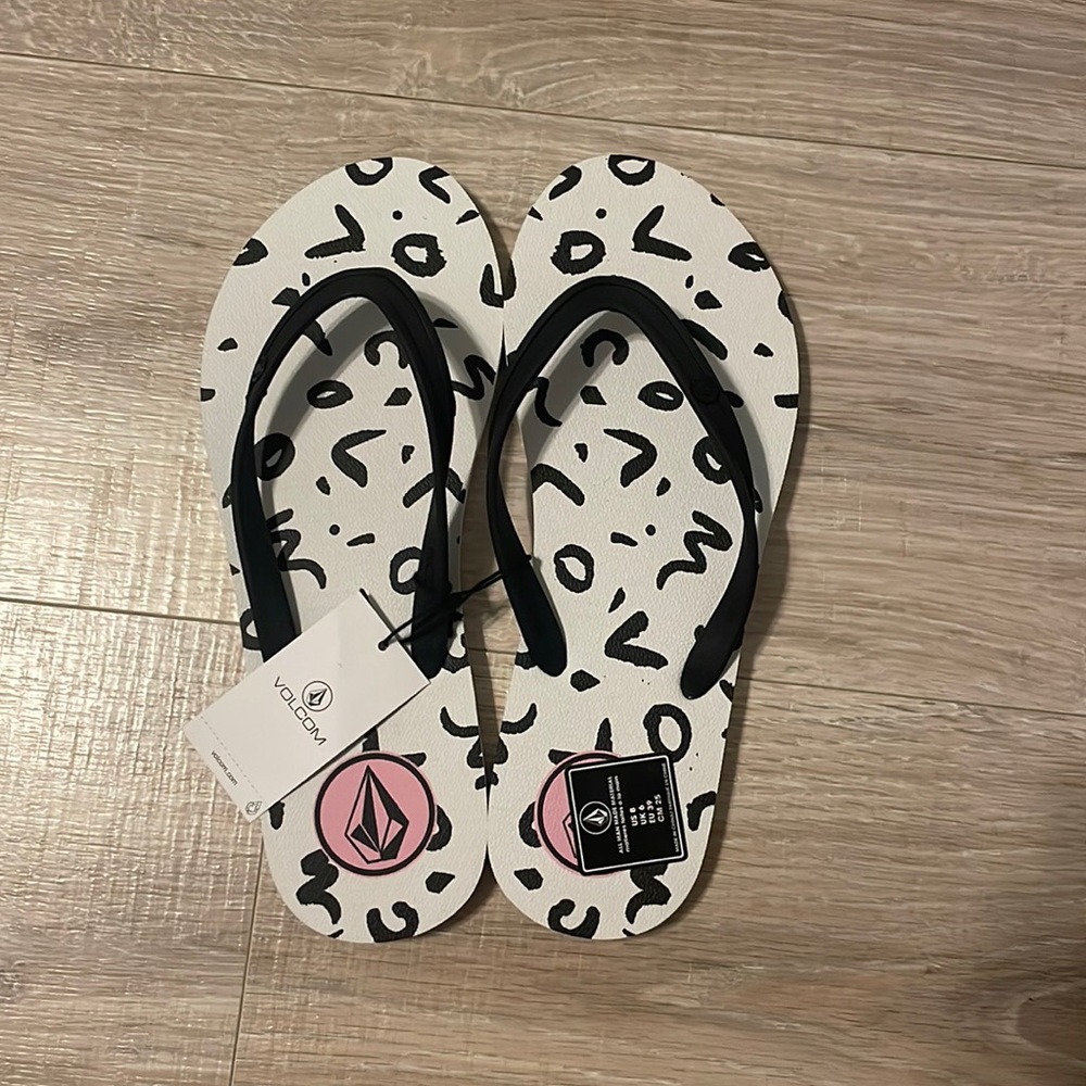 Volcom Flip Flops